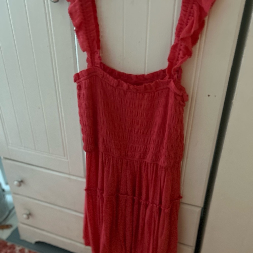 Aerie Red Sleeveless Dress with Ruffled Straps Good Condition. Tiered, smocked. - Picture 3 of 7